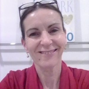 Meet your Posher, Leeanne